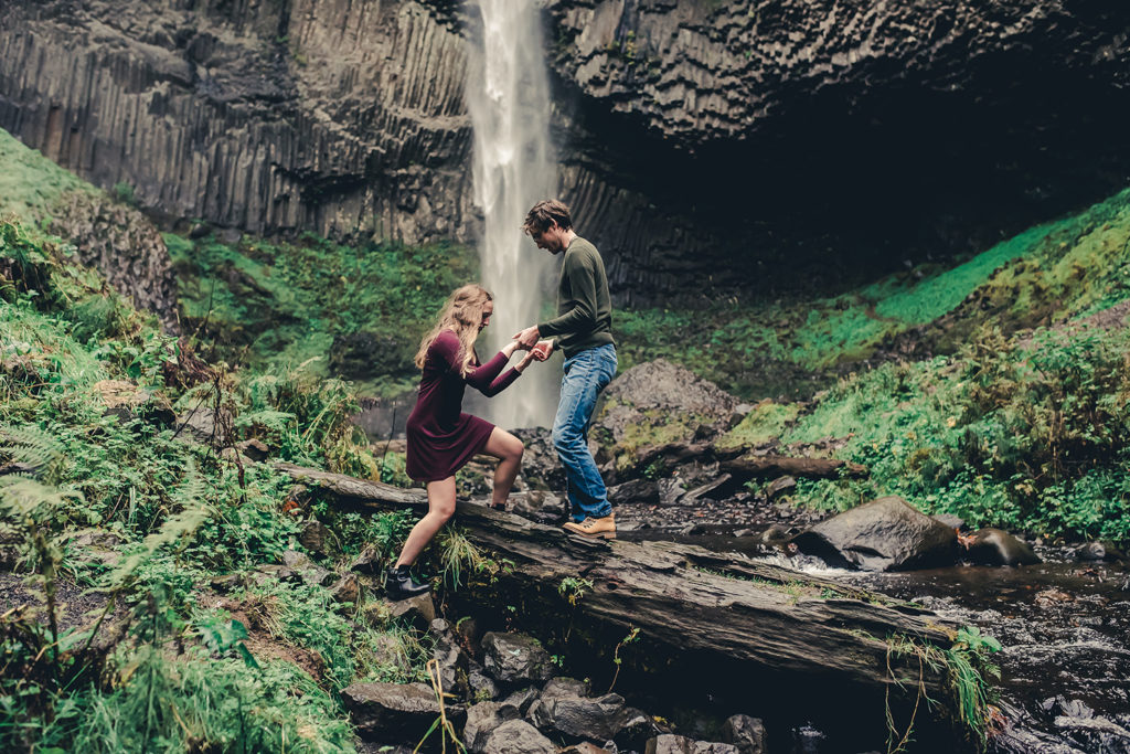 engaged couple at waterfall

